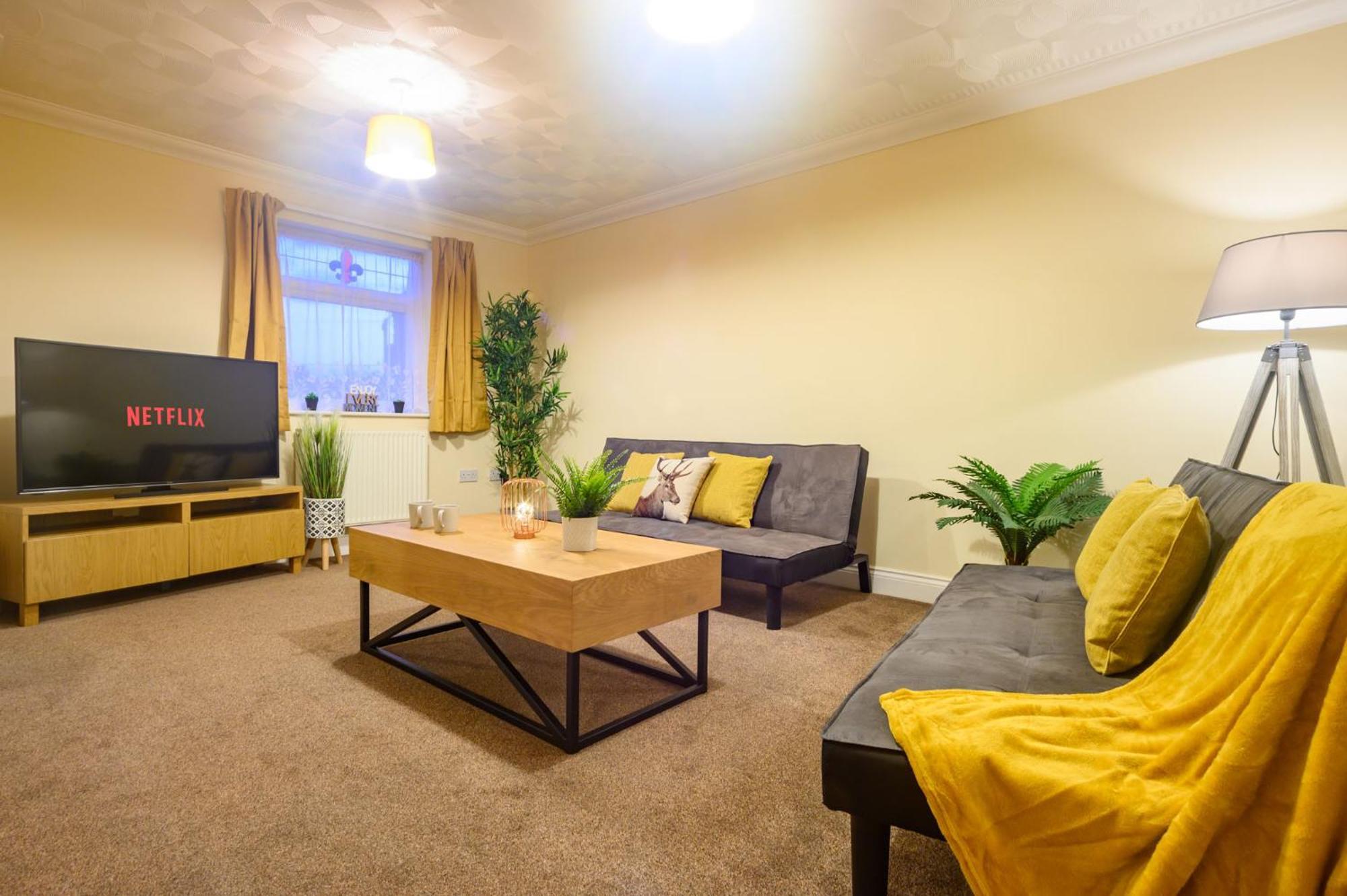 Merriotts Court - Parking - Wifi *